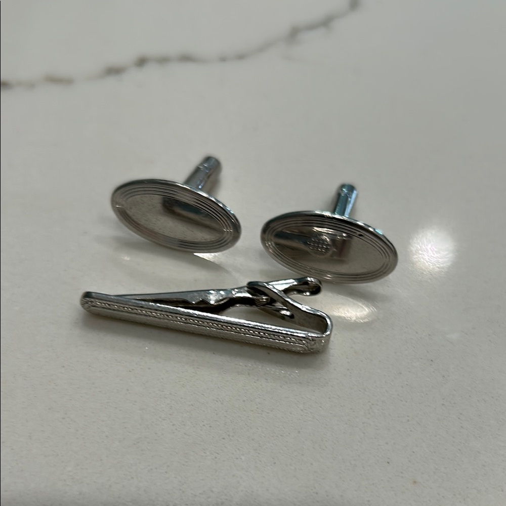 Elegant Sterling Silver Cufflinks and Tie Clip Set